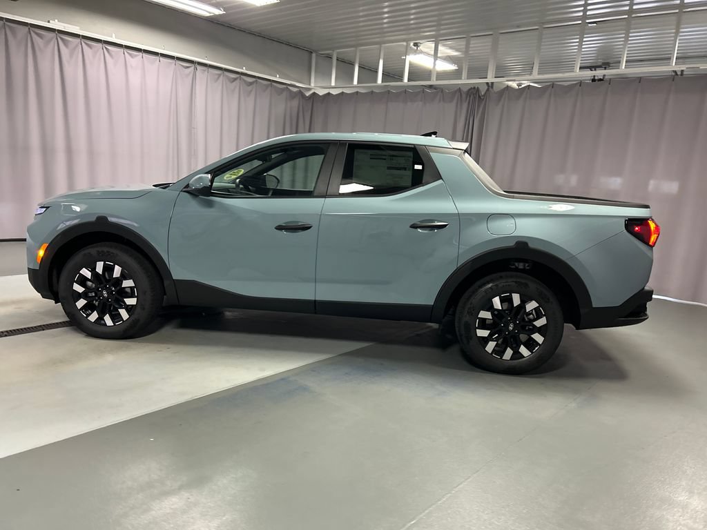 New 2027 Hyundai Santa Cruz SE AWD/4WD image 4
