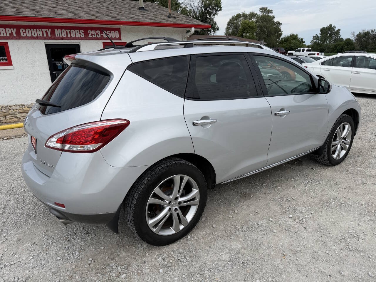 Used 2012 Nissan Murano LE AWD/4WD image 2