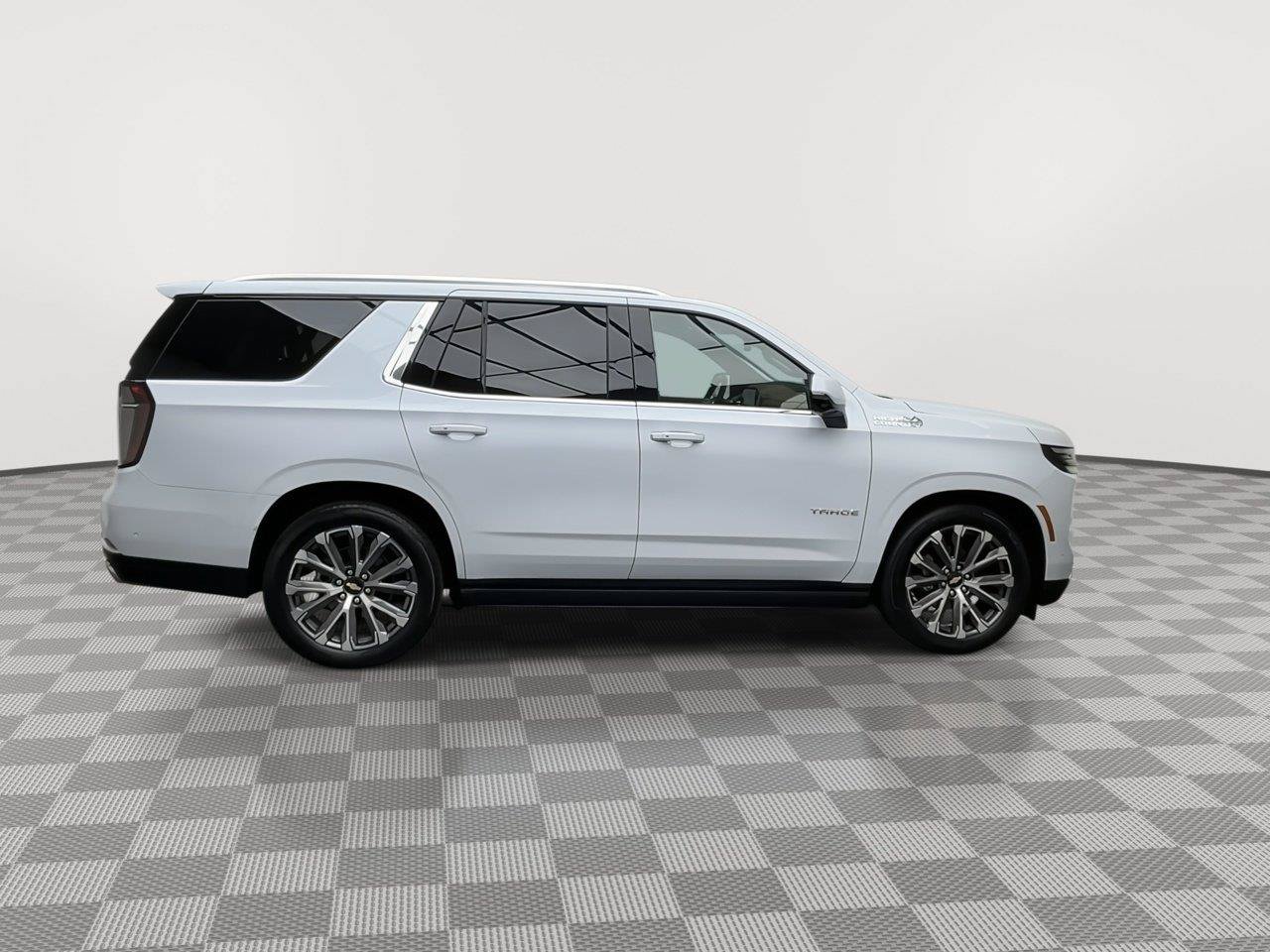Certified 2026 Chevrolet Tahoe High Country AWD/4WD image 45