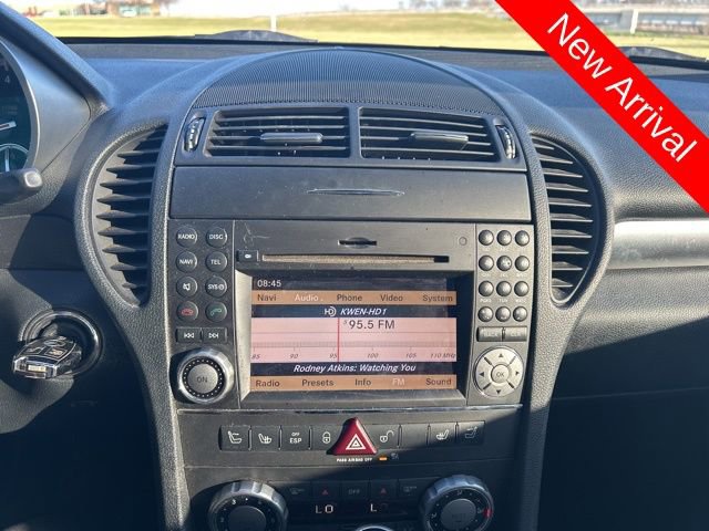 Used 2011 Mercedes-Benz SLK 300 image 15