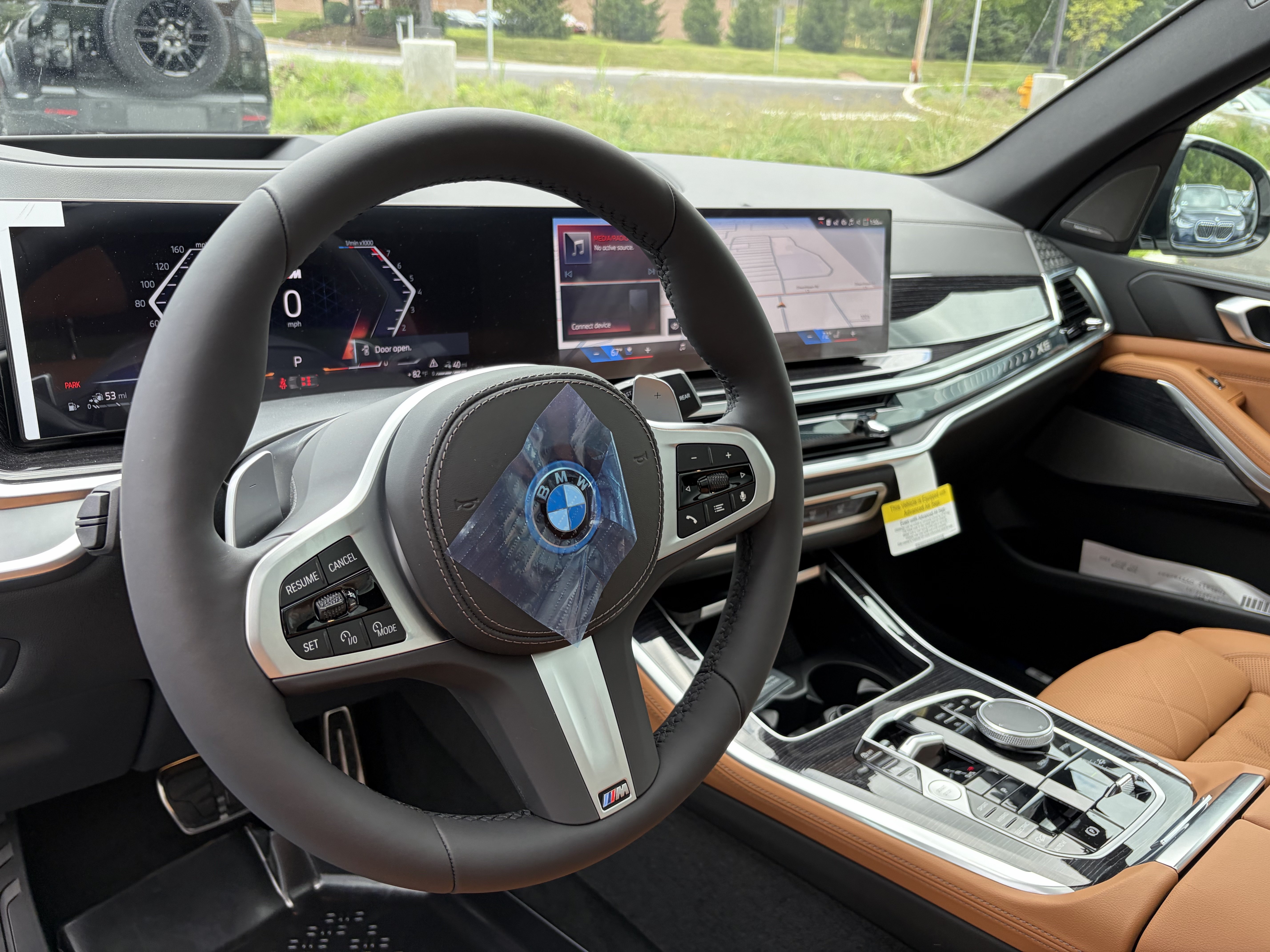 New 2026 BMW X5 xDrive50e w/ M Sport Package AWD/4WD image 11