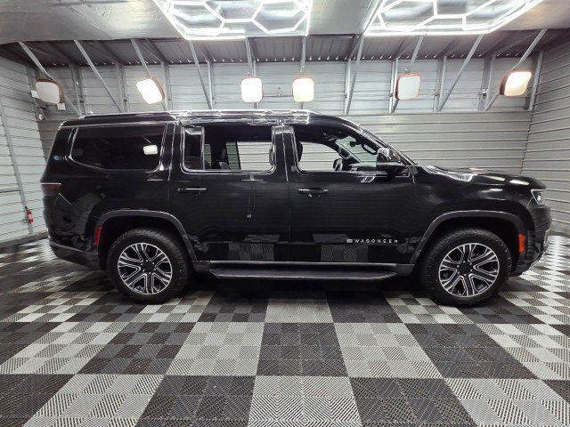 Used 2022 Jeep Wagoneer Series III w/ Flexible Seating Group AWD/4WD image 10