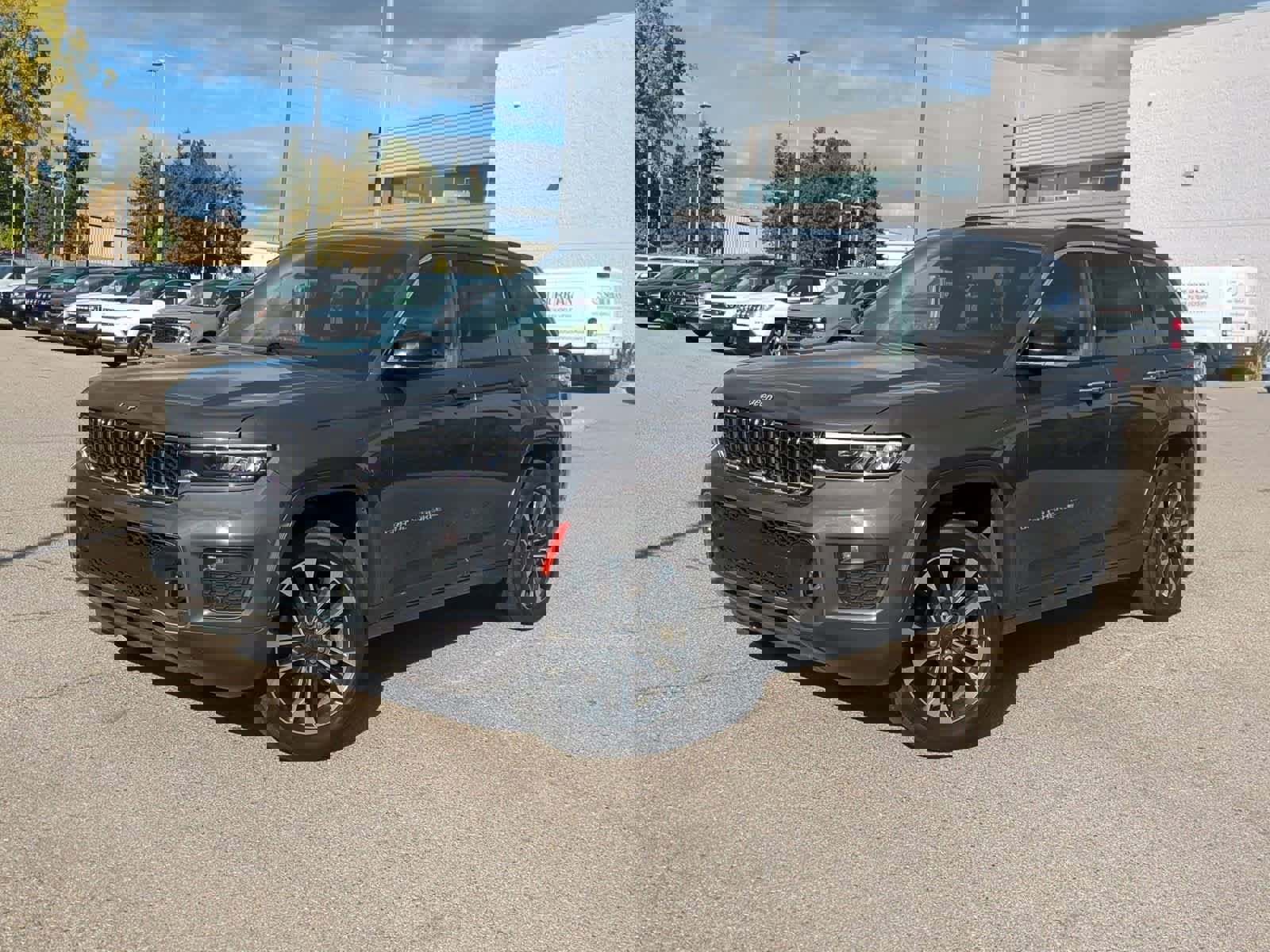 Used 2022 Jeep Grand Cherokee Overland