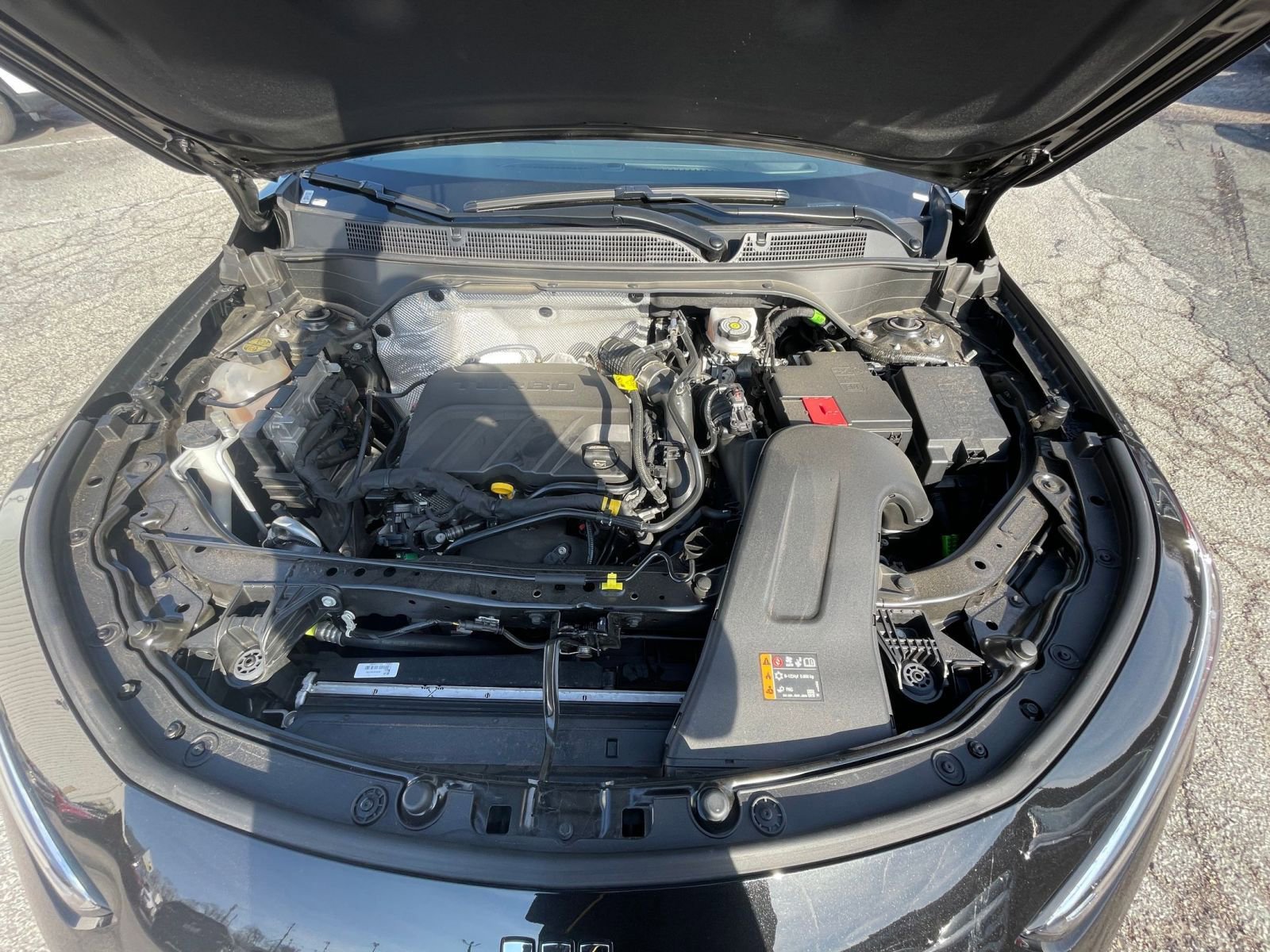 Used 2025 Buick Envista Preferred image 31