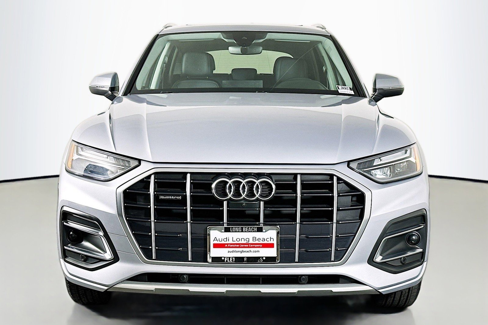 Used 2022 Audi Q5 2.0T Premium Plus w/ Premium Plus Package AWD/4WD image 2