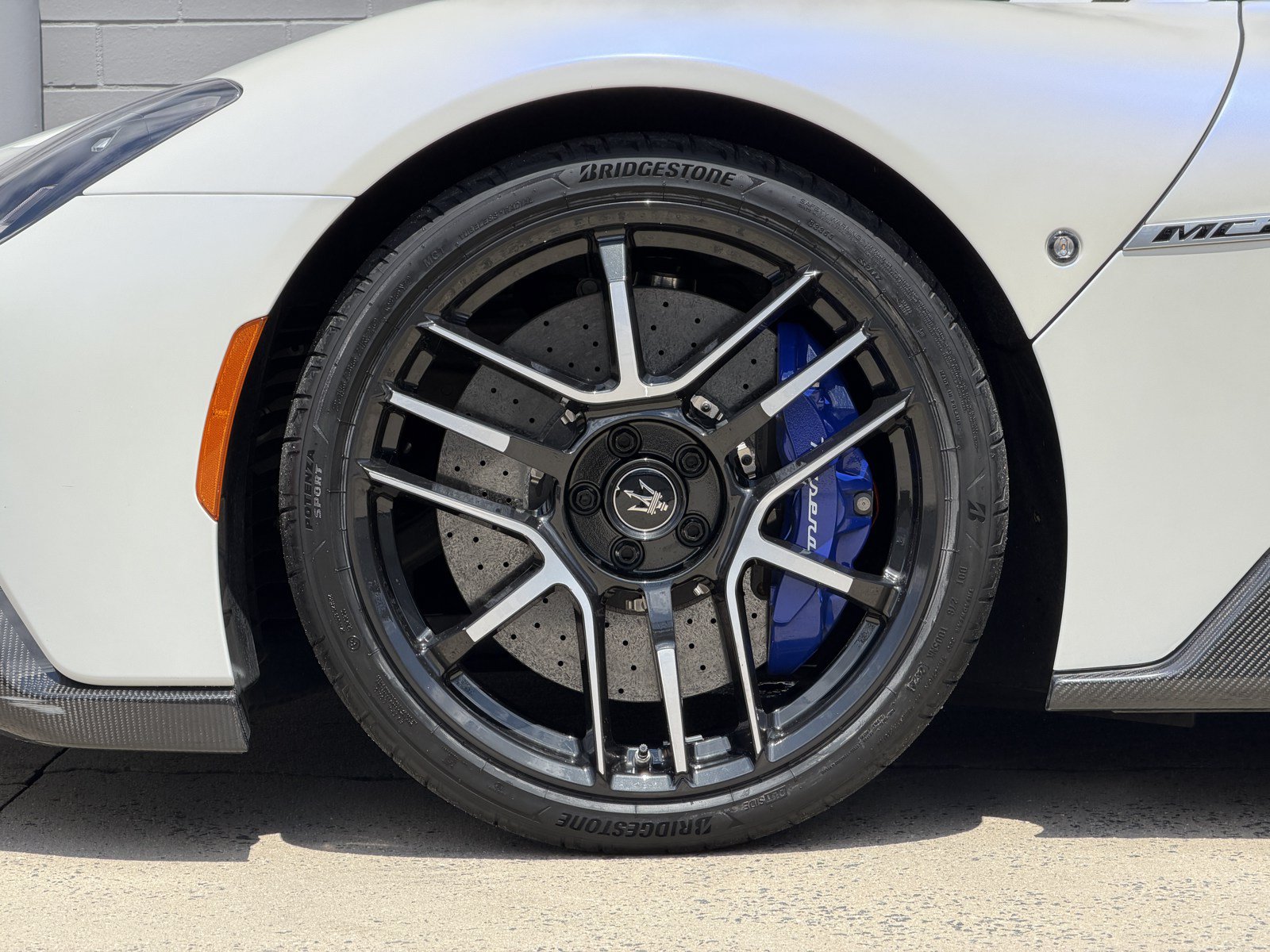 Used 2022 Maserati MC20 Coupe RWD image 11