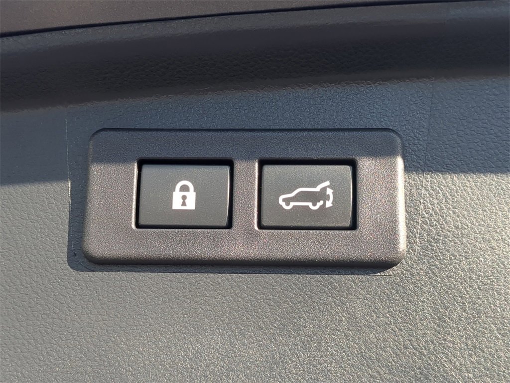 Certified 2021 Subaru Outback Touring image 10