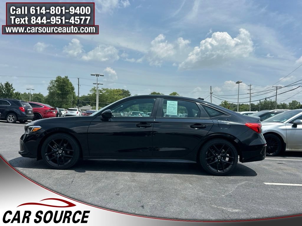 Used 2023 Honda Civic Sport image 2