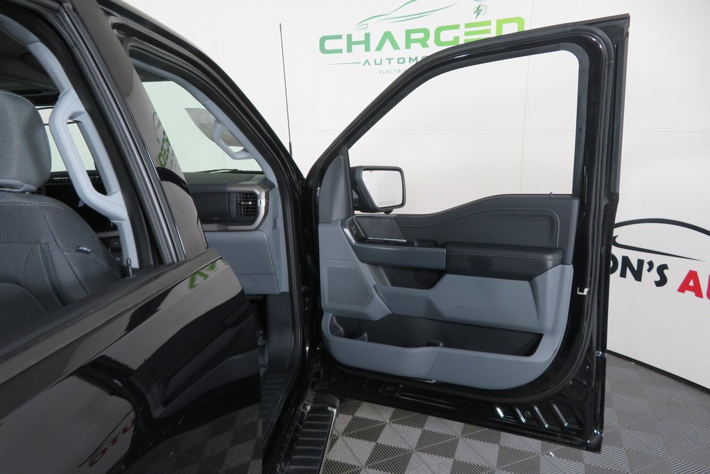 Used 2024 Ford F150 XLT w/ Mobile Office Package image 19