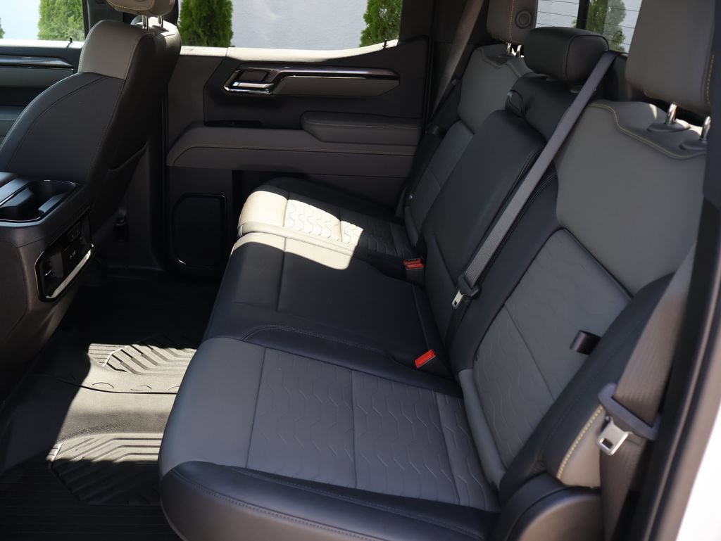 Certified 2025 Chevrolet Silverado 1500 ZR2 AWD/4WD image 17