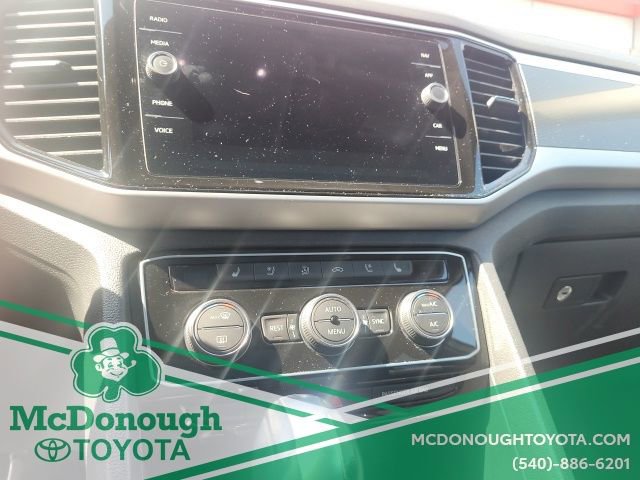 Used 2022 Volkswagen Atlas SEL Premium image 18