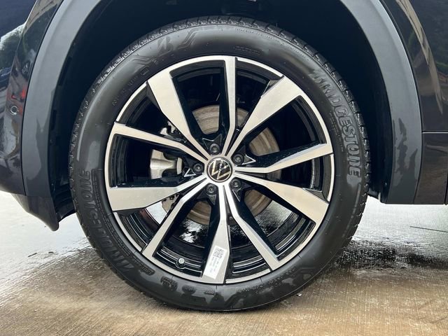 New 2026 Volkswagen Atlas SEL Premium R-Line image 10