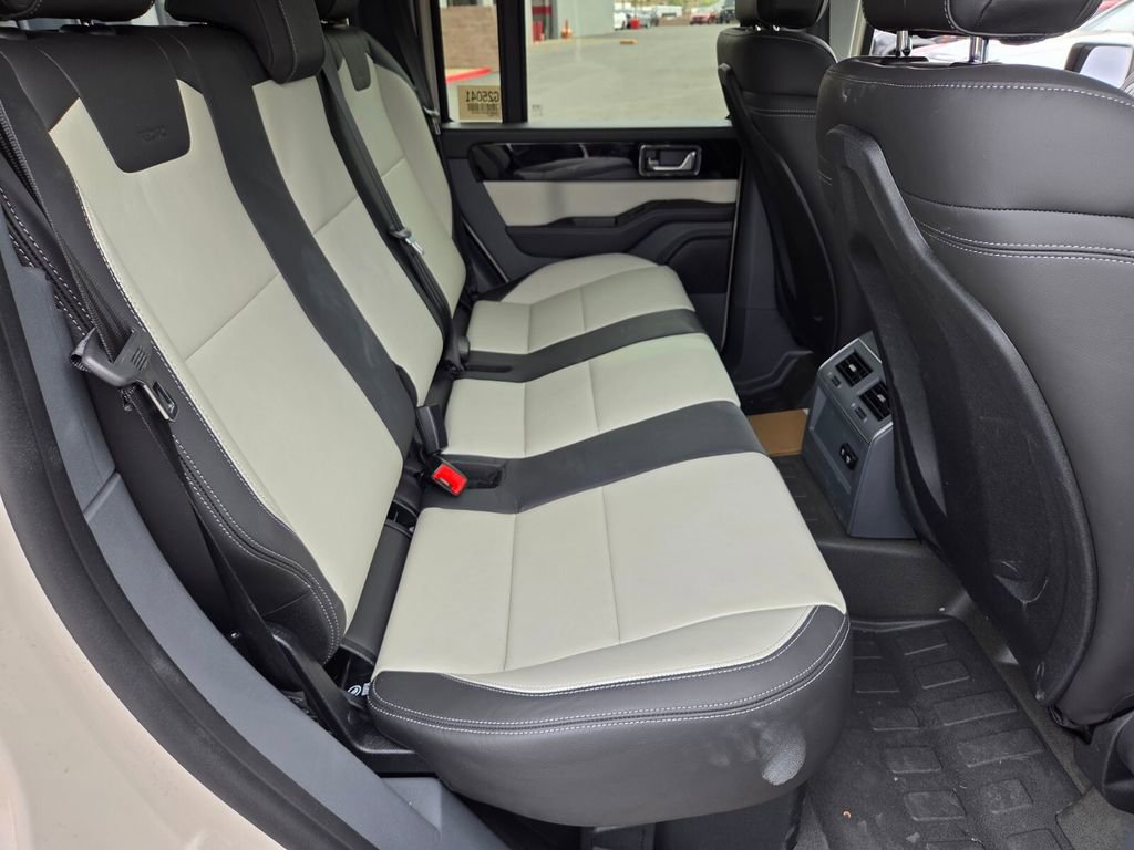 New 2025 INEOS Grenadier image 15