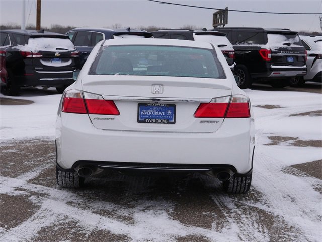 Used 2015 Honda Accord Sport image 6