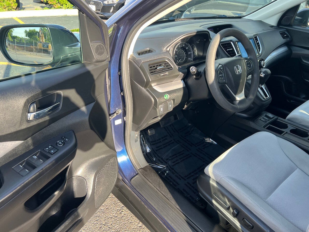 Used 2015 Honda CR-V EX image 17