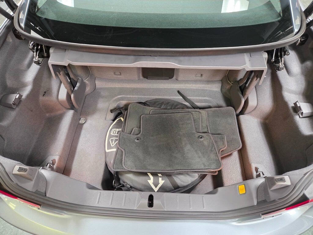 Used 2012 Volvo C70 T5 FWD image 29