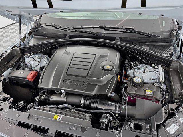 Used 2026 Land Rover Range Rover Velar Dynamic SE image 32
