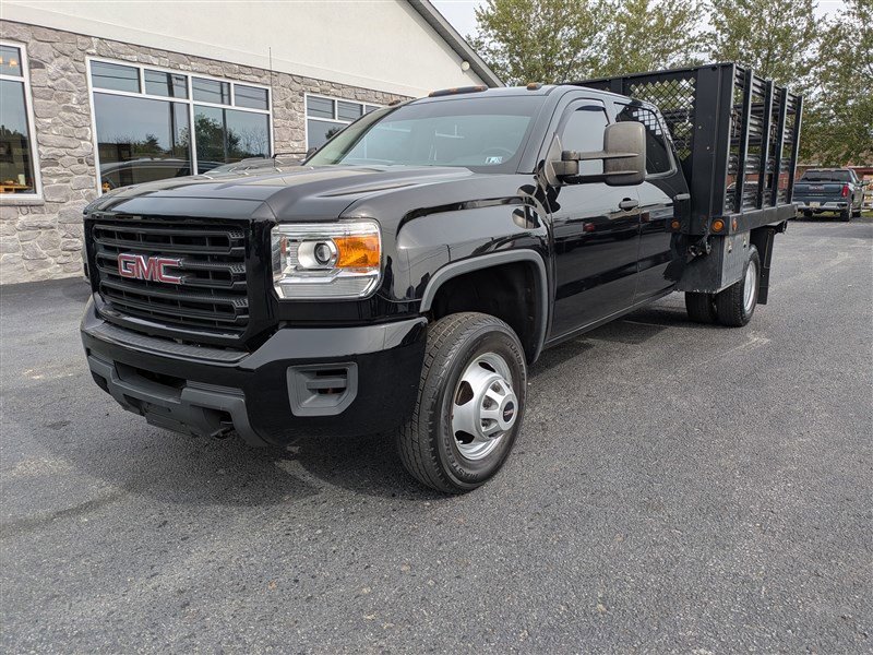 Used 2015 GMC Sierra 3500 4x4 Crew Cab w/ Snow Plow Prep Package image 2