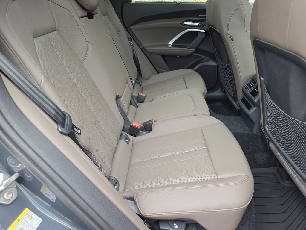 New 2026 Audi Q5 Premium Plus w/ Premium Plus AWD/4WD image 30