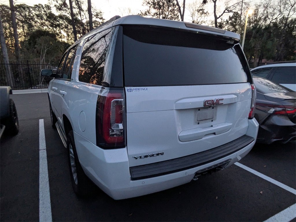 Used 2017 GMC Yukon SLT image 4