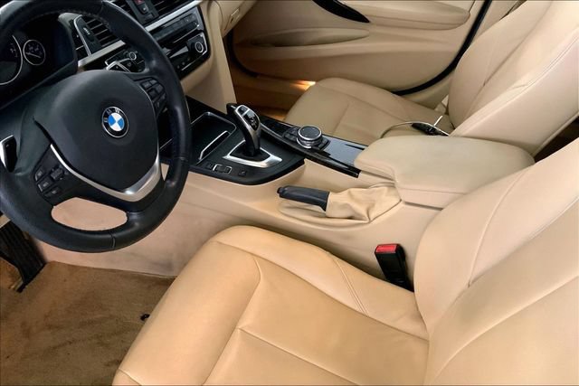 Used 2016 BMW 340i Sedan RWD image 8
