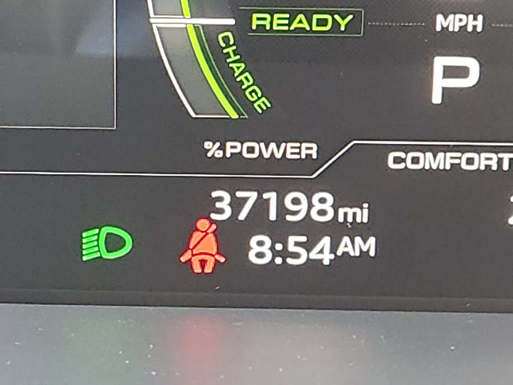 Certified 2024 Audi Q8 e-tron Premium AWD/4WD image 3