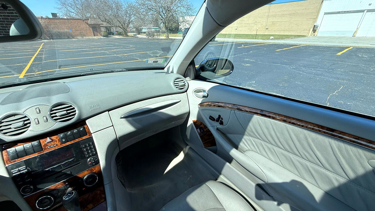 Used 2005 Mercedes-Benz CLK 500 Coupe image 17