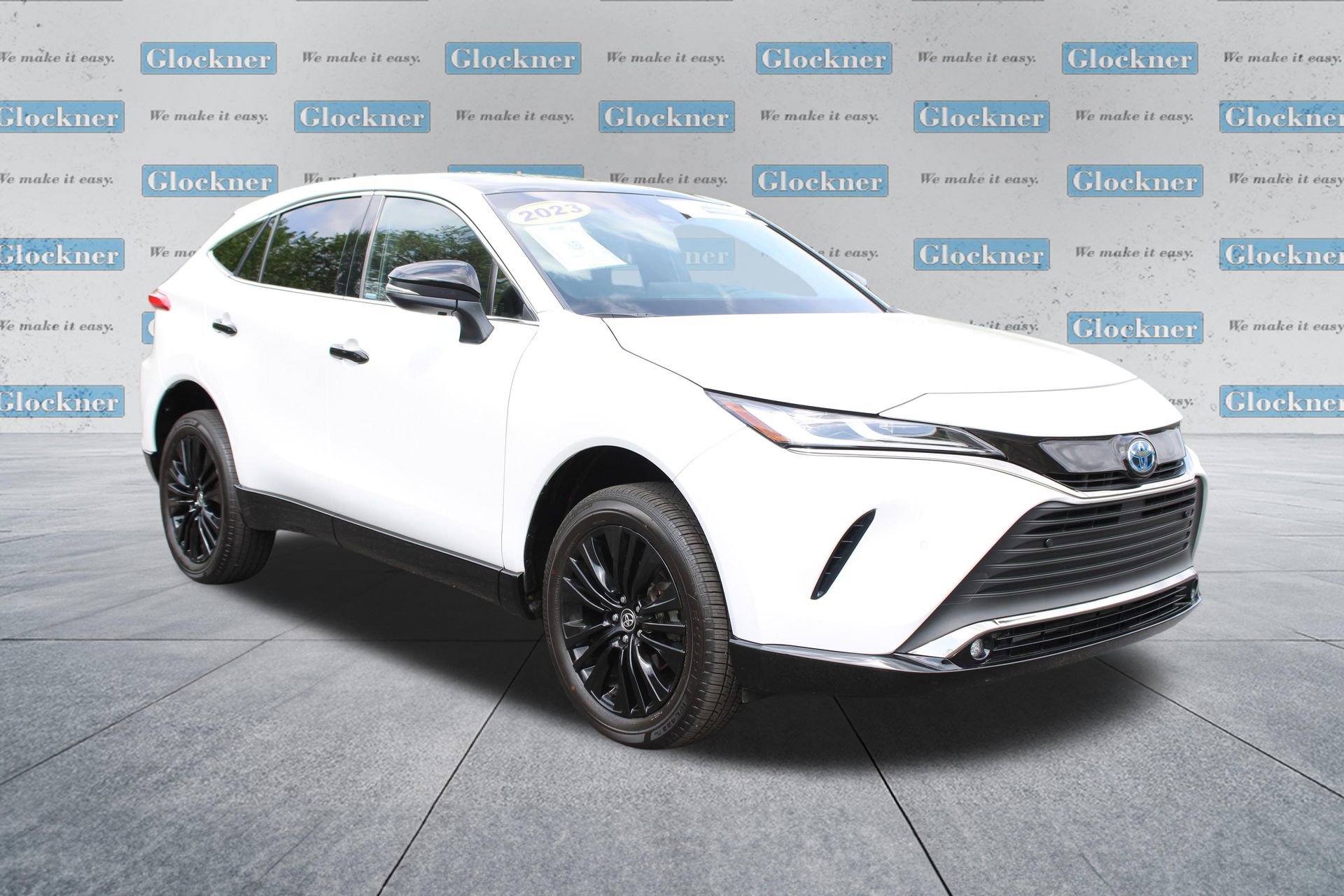 Used 2023 Toyota Venza Nightshade AWD/4WD image 3