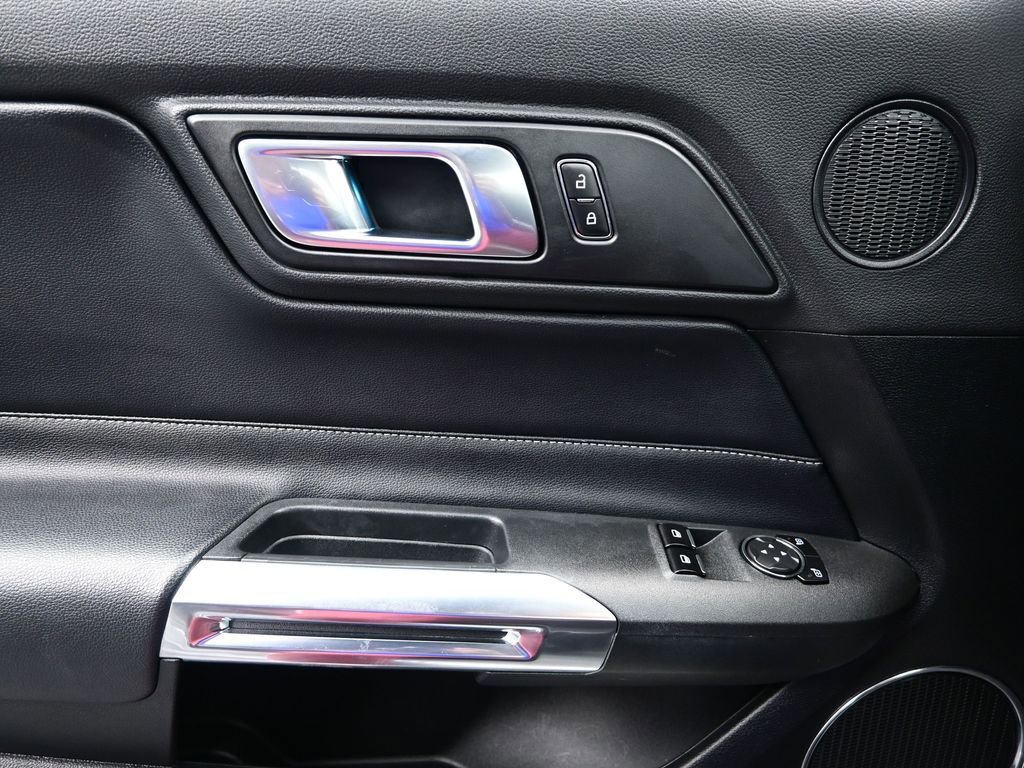 Used 2023 Ford Mustang Premium image 15