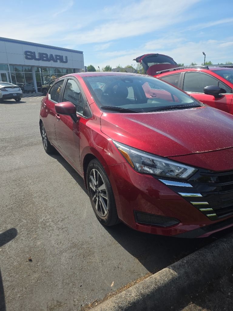Used 2025 Nissan Versa SV w/ Trunk Package FWD image 3
