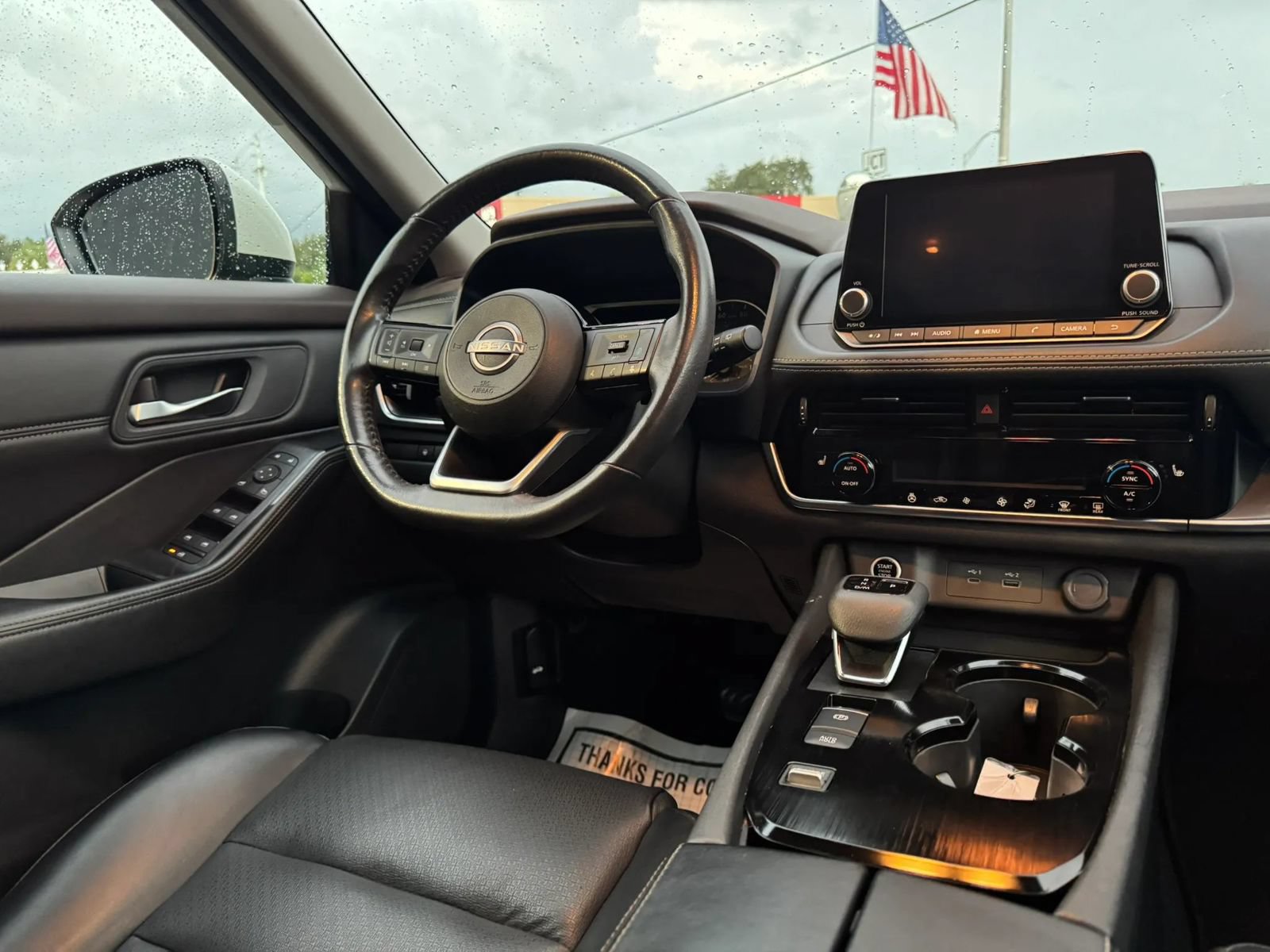 Used 2023 Nissan Rogue SV w/ SV Premium Package FWD image 18