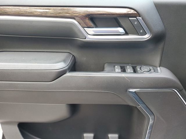 Used 2023 GMC Sierra 1500 SLE image 16