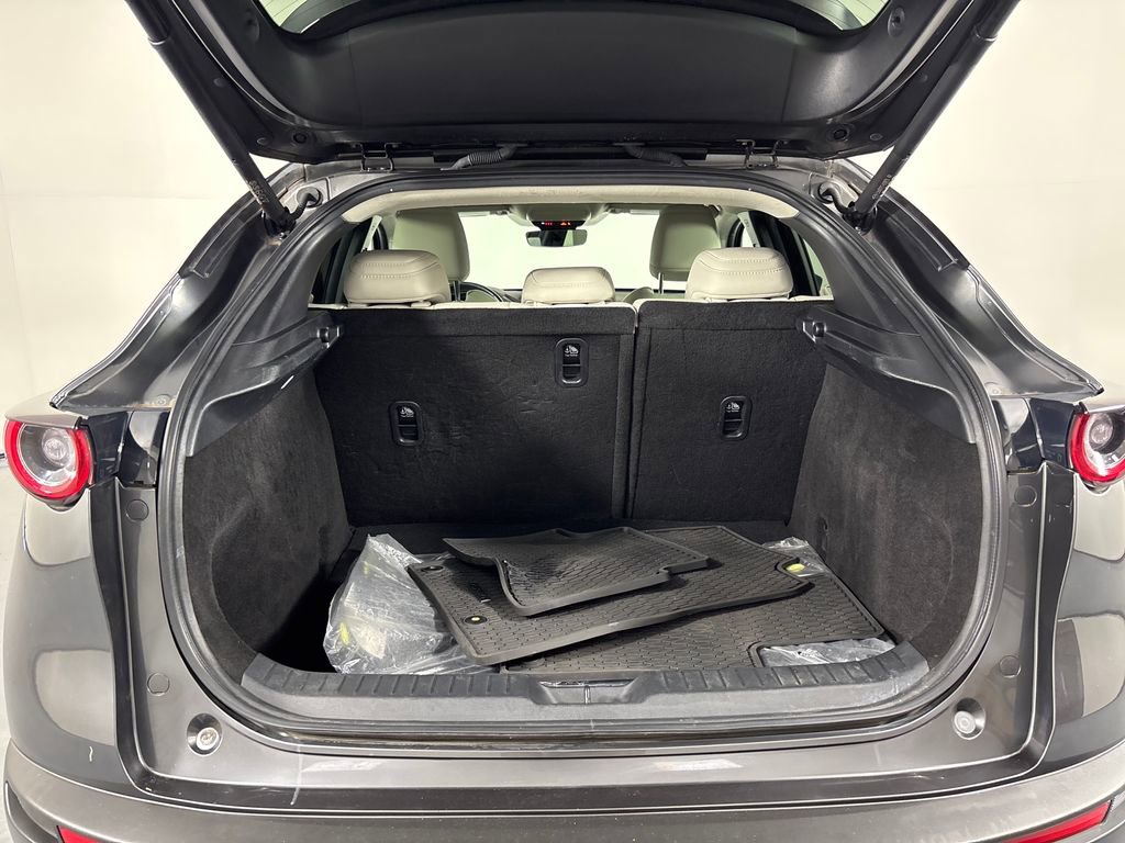 Used 2022 MAZDA CX-30 AWD 2.5 S w/ Premium Package image 31