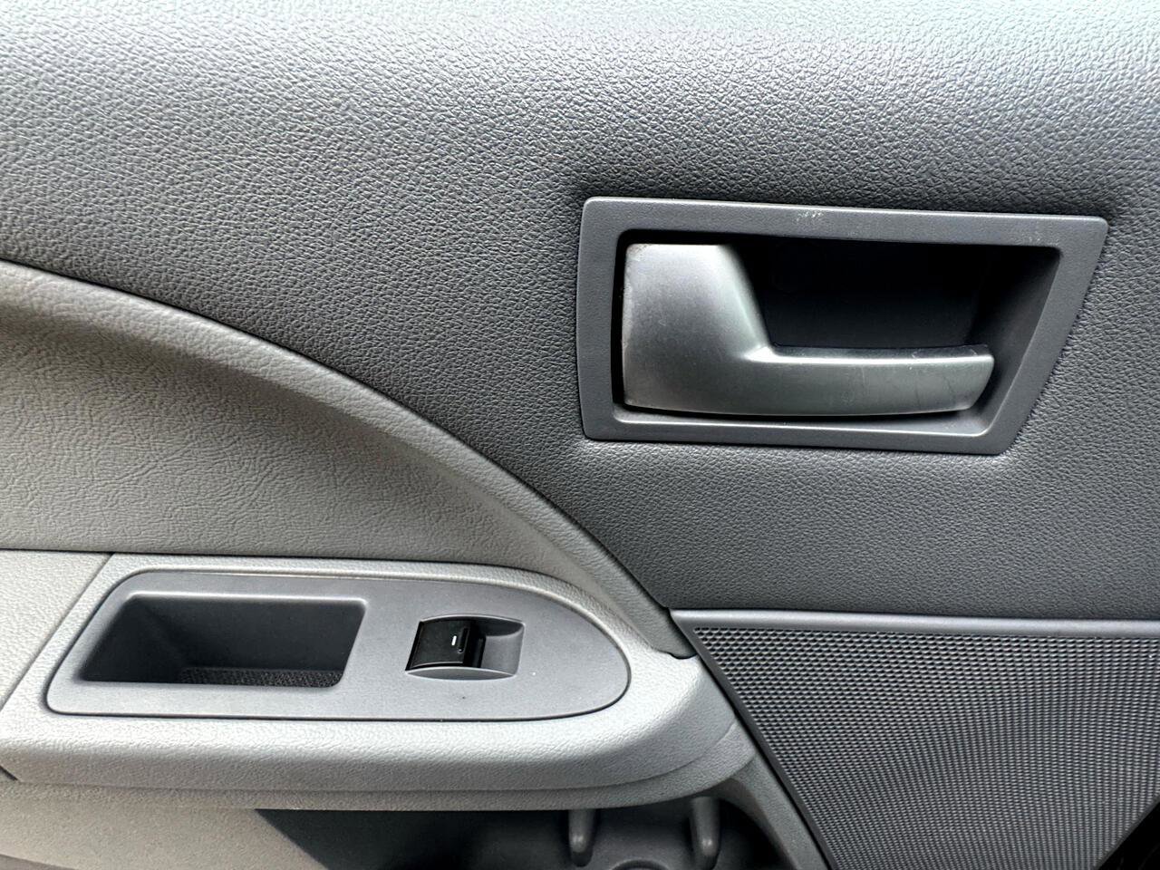 Used 2006 Ford Freestyle SEL image 37