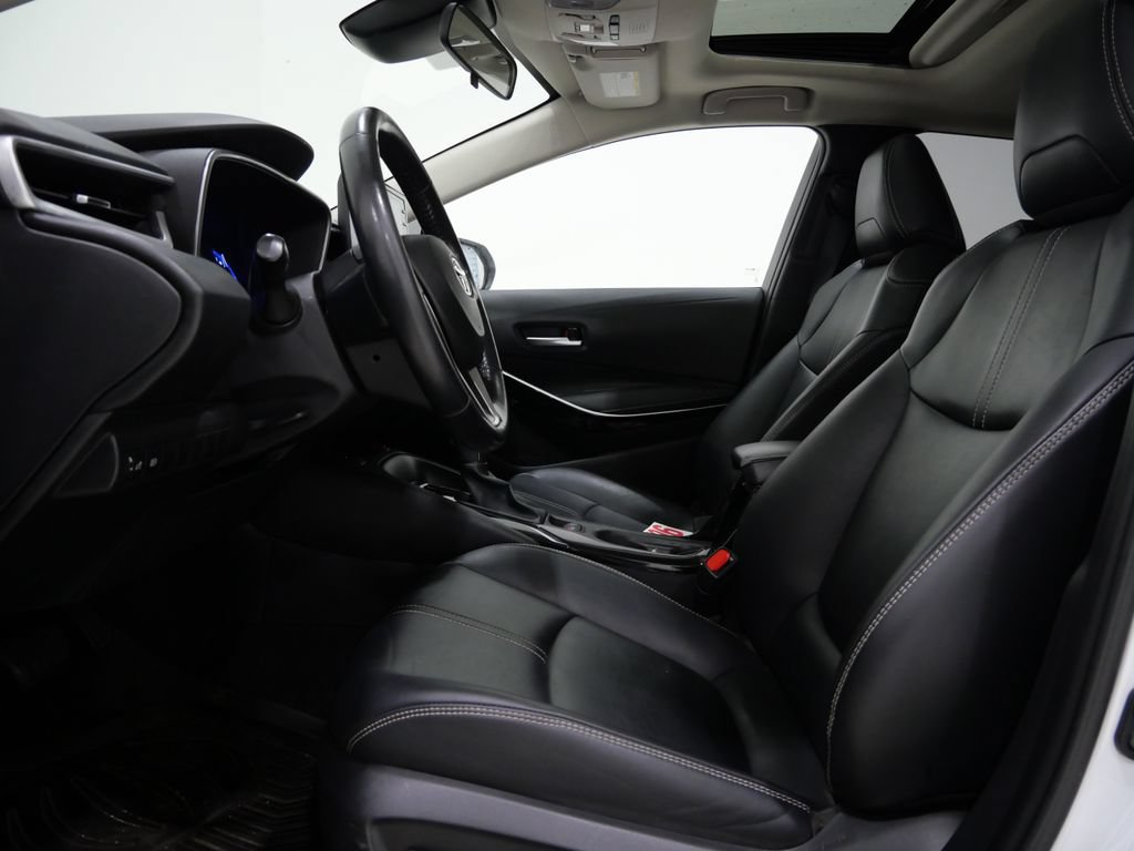 Used 2022 Toyota Corolla XLE FWD image 11