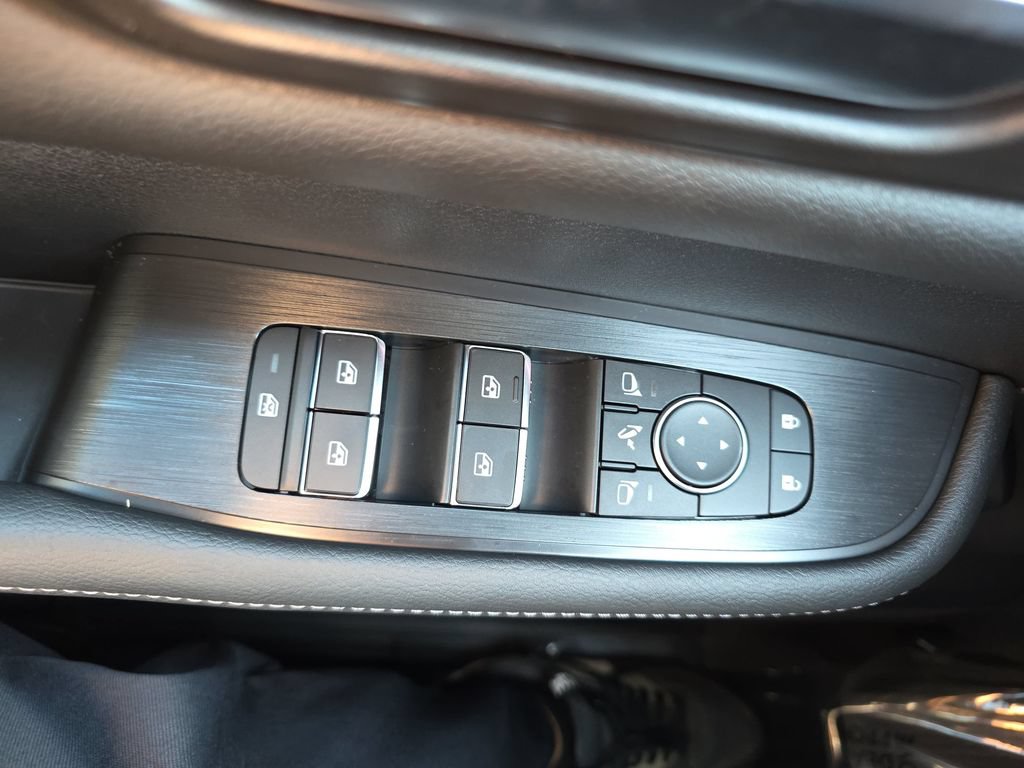 New 2026 Nissan Armada Platinum Reserve AWD/4WD image 26