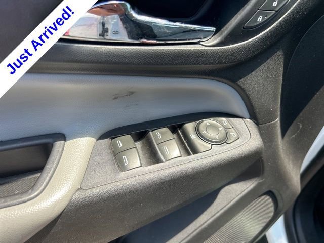 Used 2019 Chevrolet Equinox LS FWD image 12