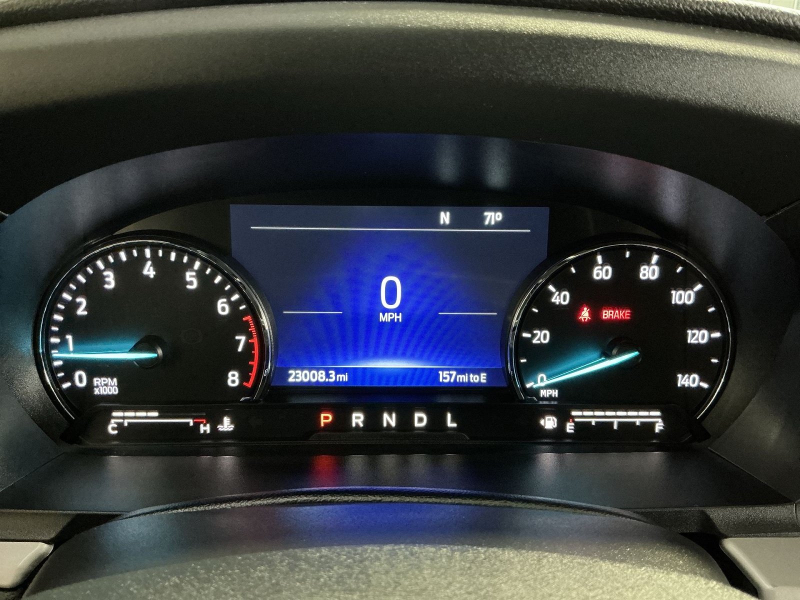Used 2023 Ford Explorer XLT AWD/4WD image 18