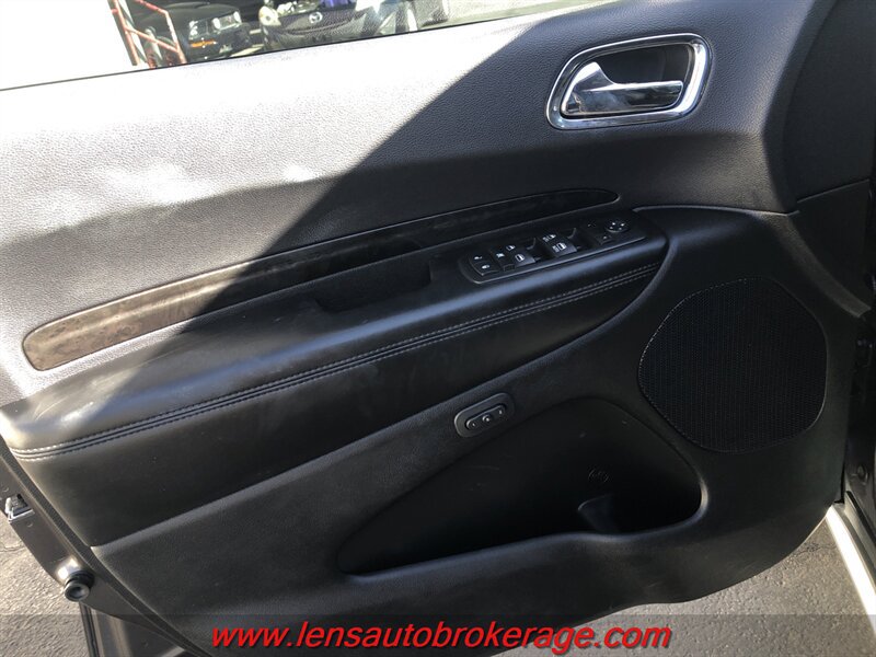 Used 2016 Dodge Durango Limited w/ Nav & Power Liftgate Group RWD image 9