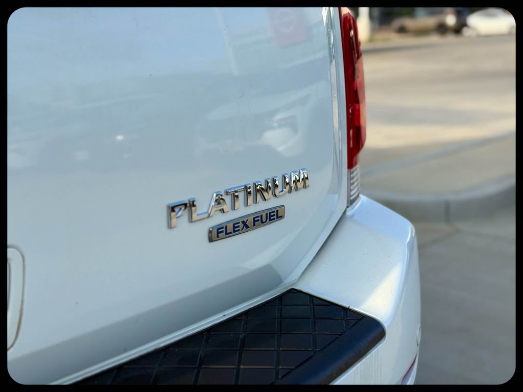Used 2015 Nissan Armada Platinum RWD image 15