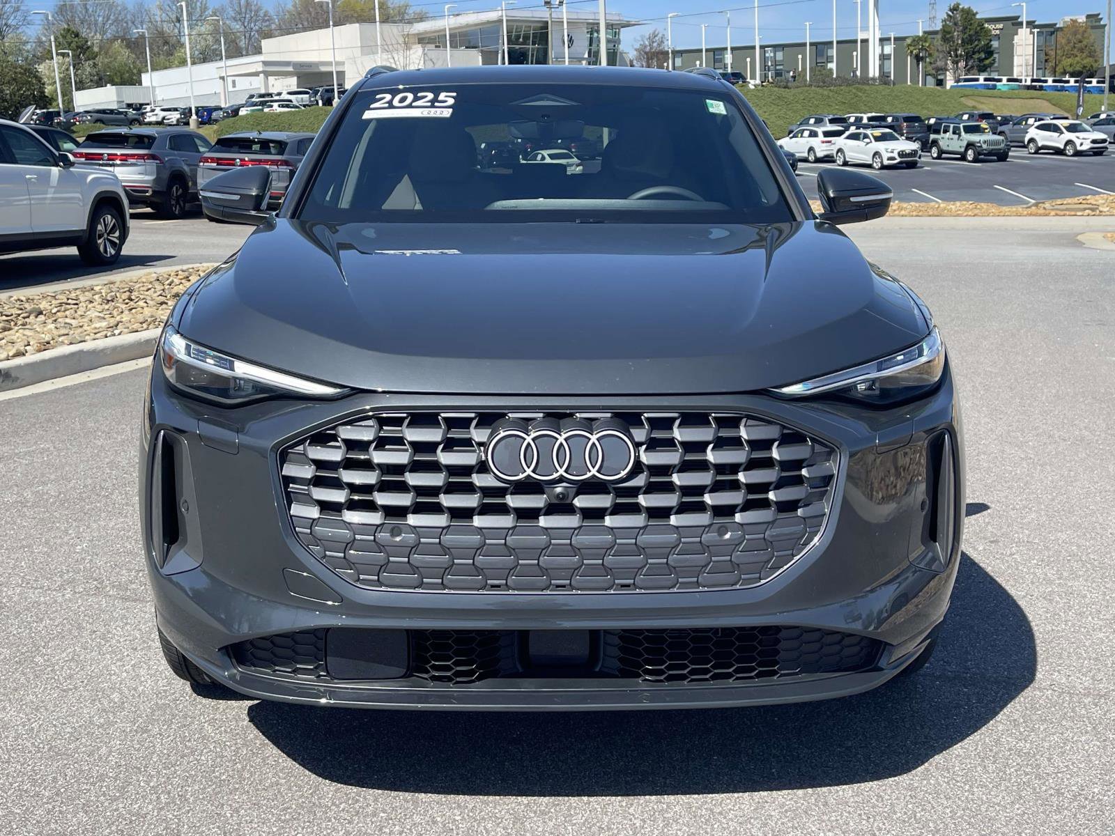 Certified 2025 Audi Q5 Prestige image 2