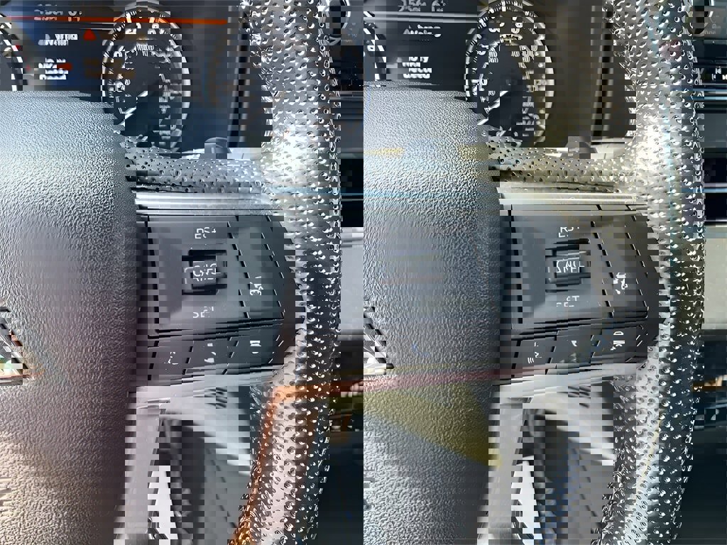 Used 2022 Mitsubishi Outlander SE image 9