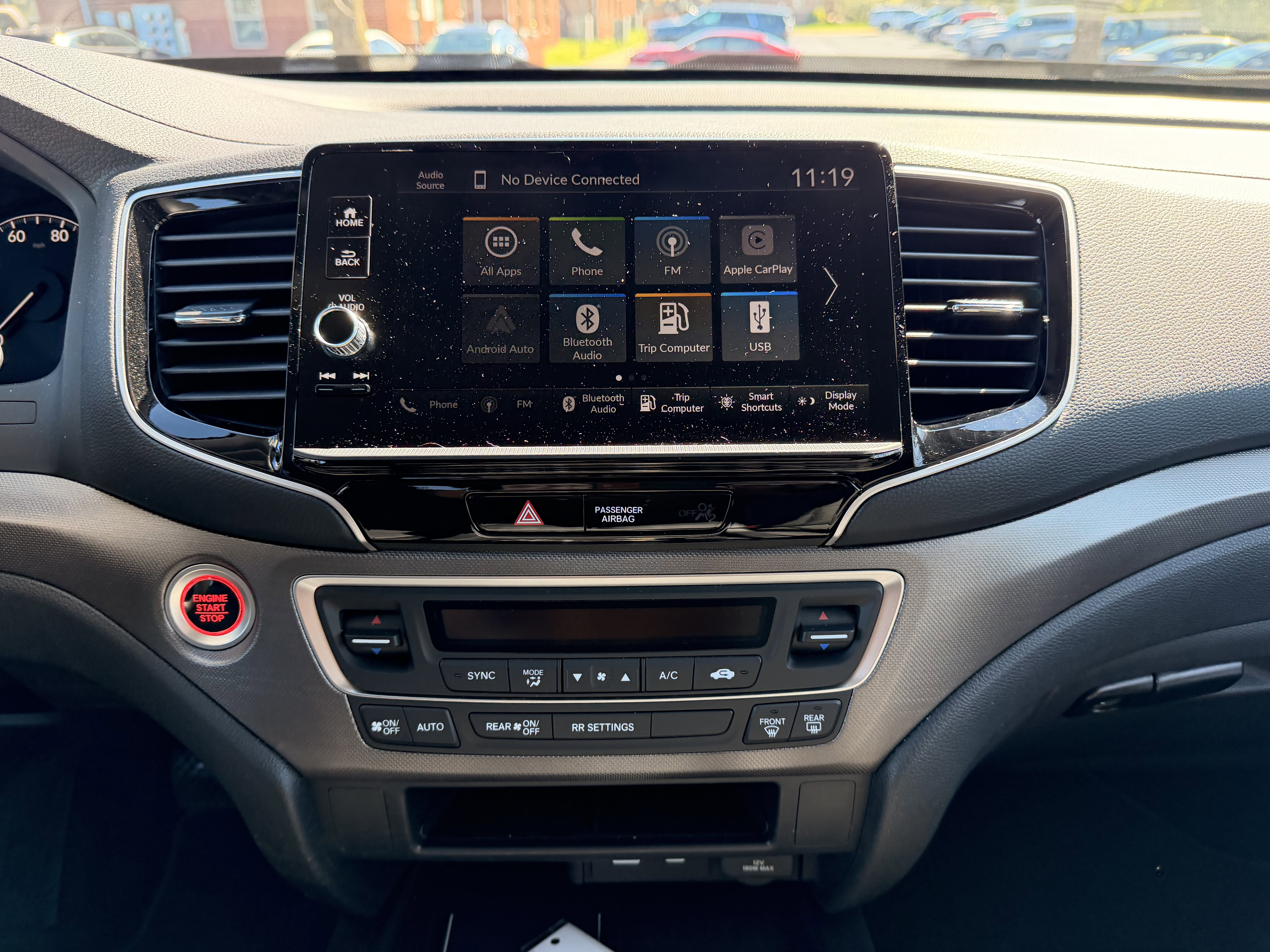 Used 2025 Honda Ridgeline Sport image 19