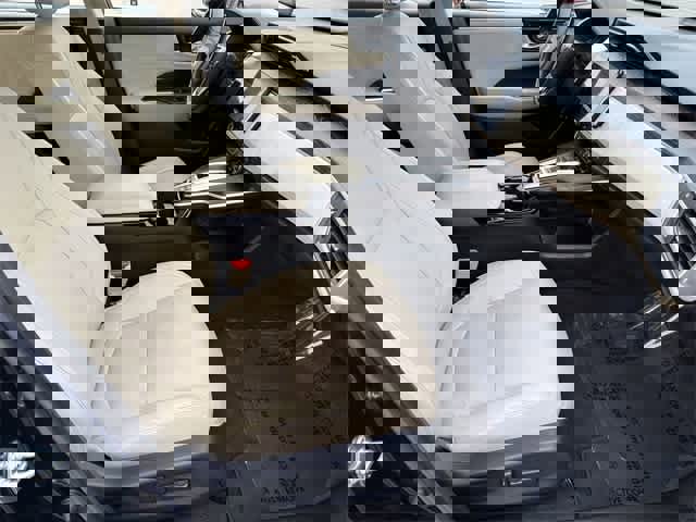 Used 2018 Honda Clarity Touring image 21