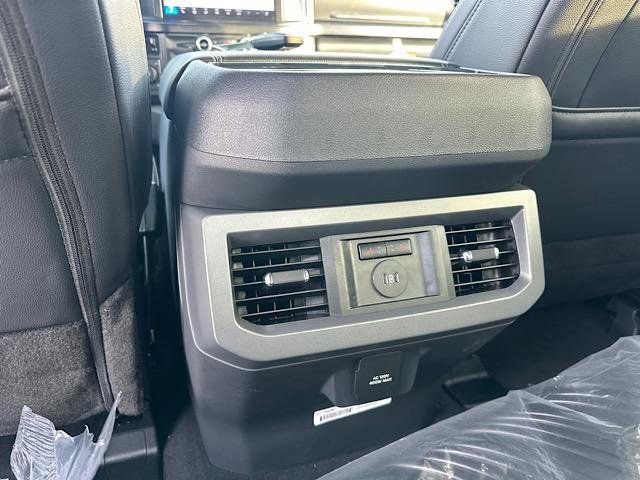 New 2026 Ford F250 Lariat w/ Chrome Package image 14