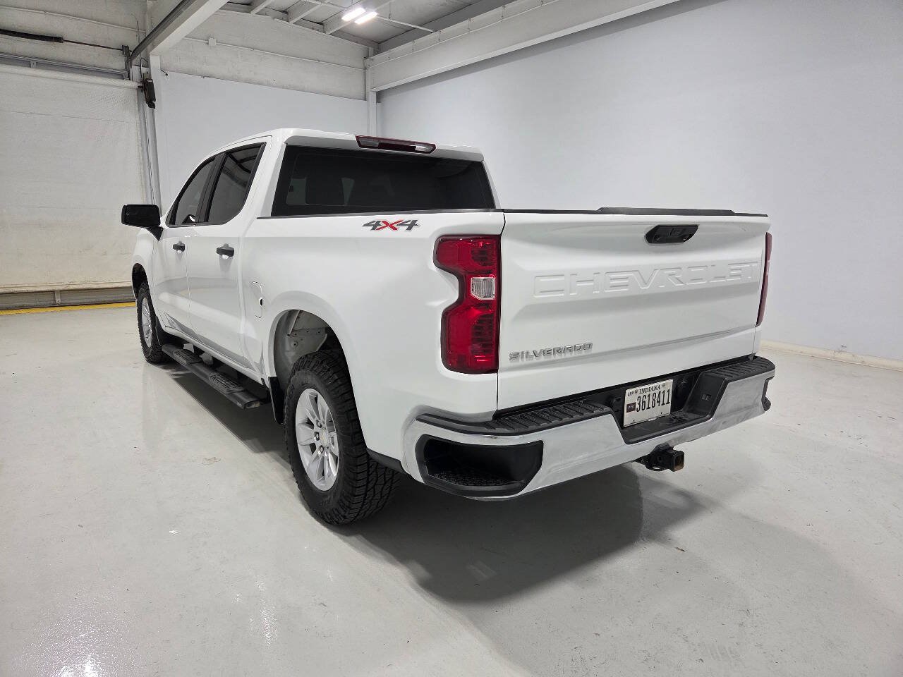 Used 2023 Chevrolet Silverado 1500 W/T w/ Trailering Package AWD/4WD image 7
