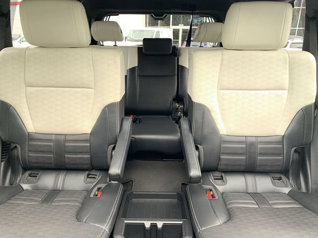 Certified 2024 Toyota Sequoia Capstone AWD/4WD image 32