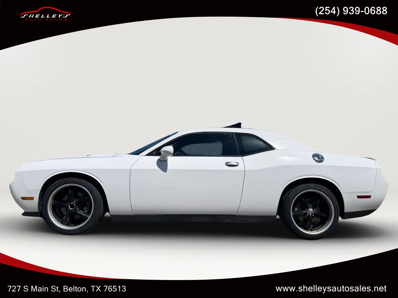 Used 2014 Dodge Challenger SXT w/ Super Sport Group (SS/T) image 1
