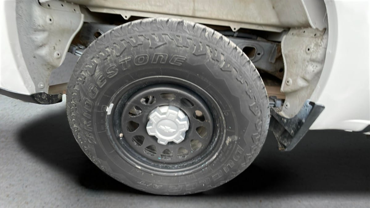 Used 2023 Chevrolet Silverado 1500 W/T AWD/4WD image 18