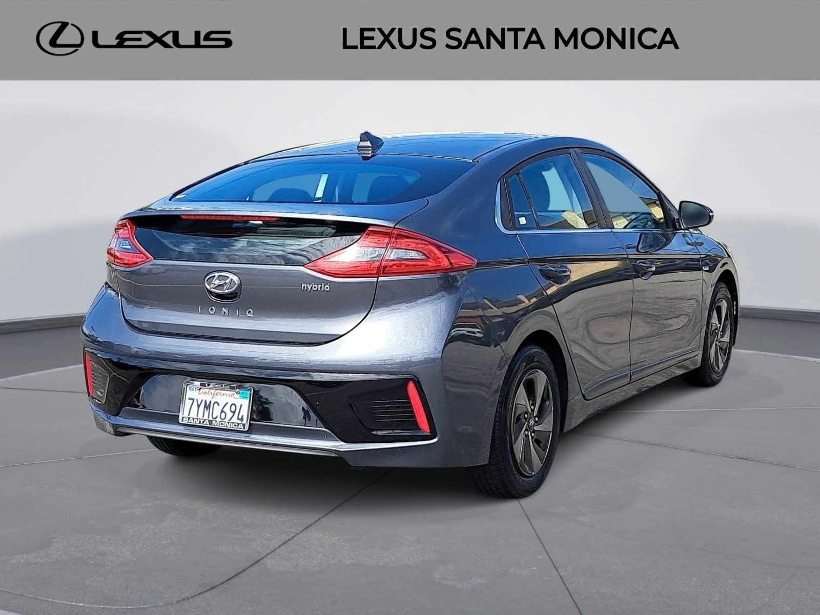Used 2017 Hyundai Ioniq SEL w/ Tech Package 02 FWD image 5